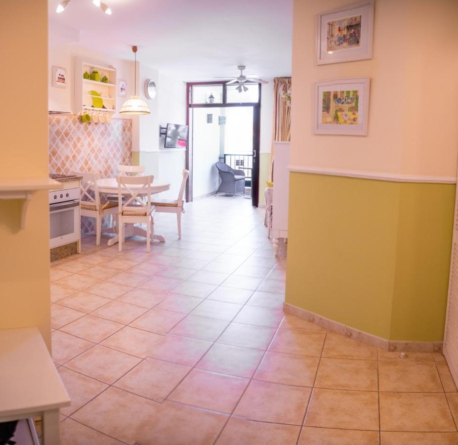 Apartment El Carmen In Los Cristianos Los Cristianos  Ngoại thất bức ảnh